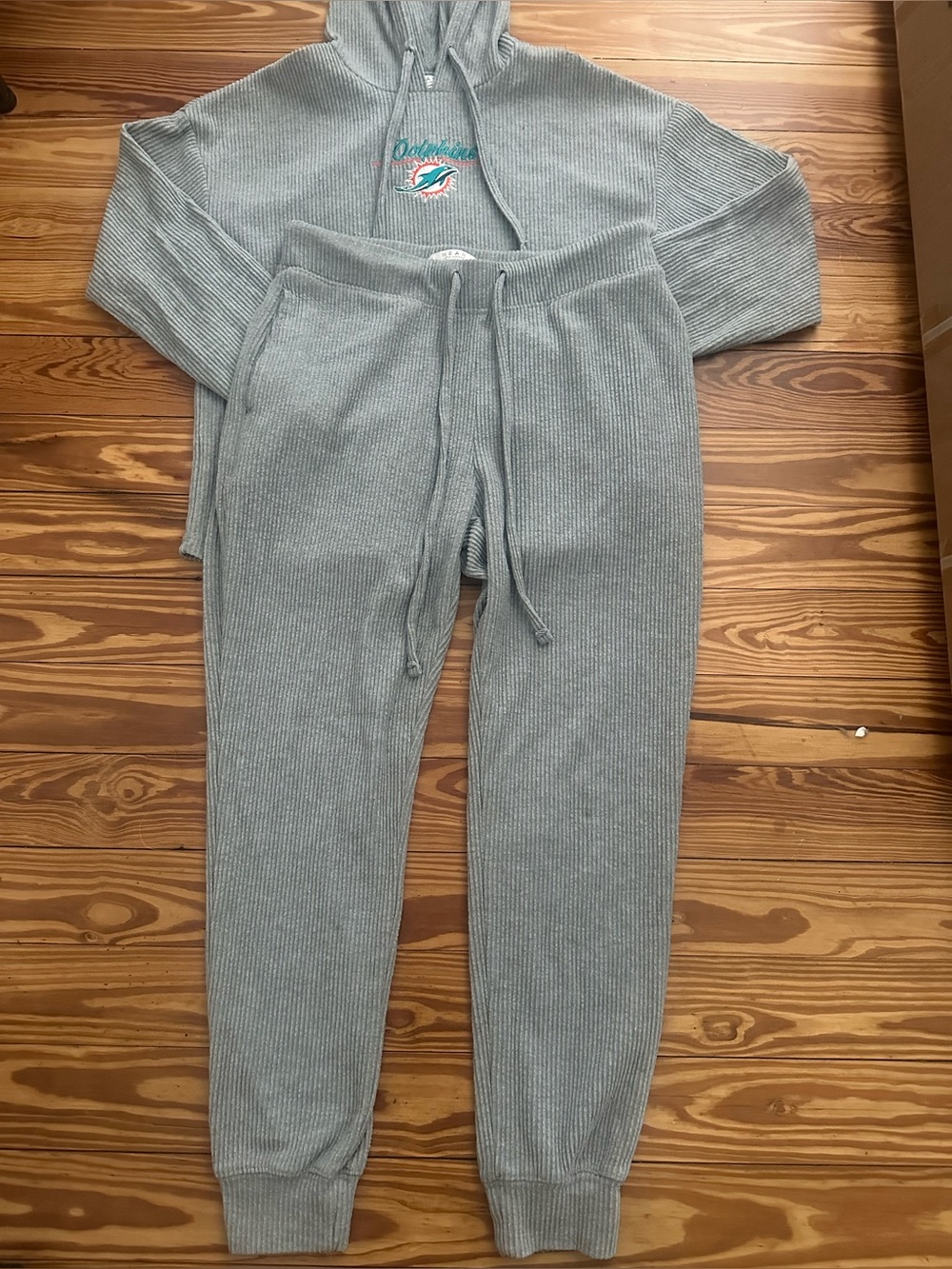 Miami Dolphins 2 Piece women’s set